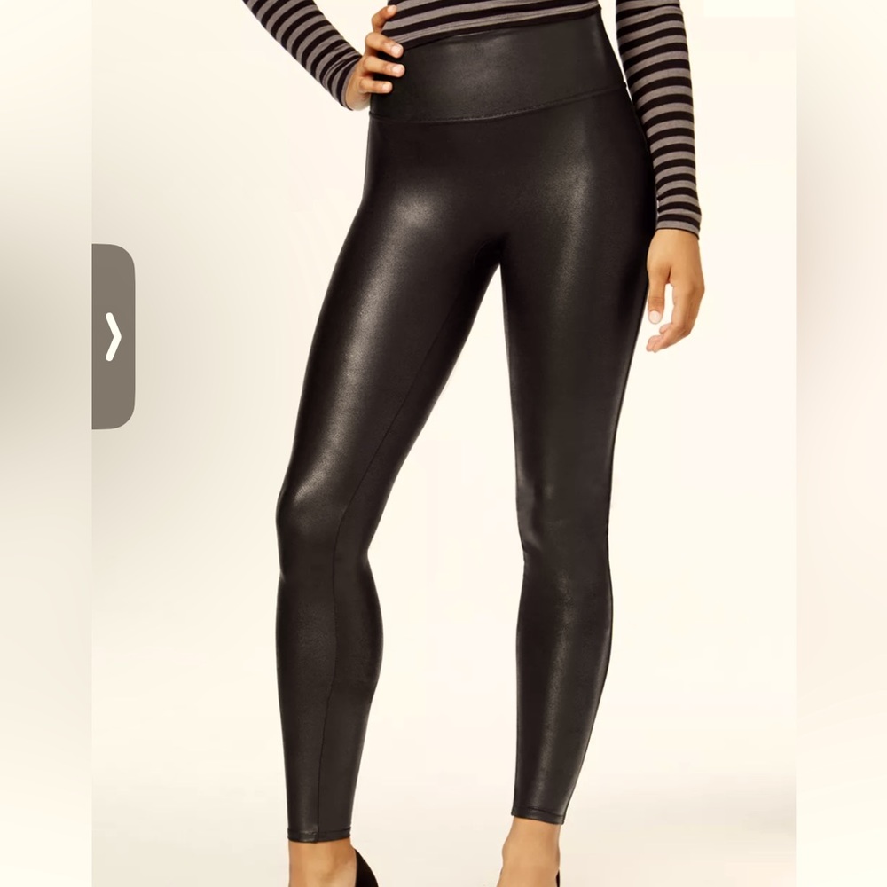 Spanx Faux Leather Leggings / Black / M